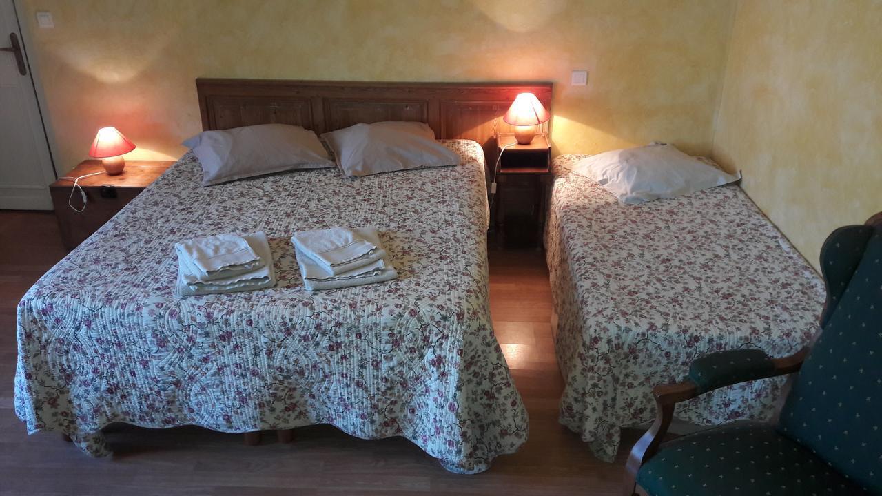 Golf De Teynac Bed & Breakfast Beychac-et-Caillau ภายนอก รูปภาพ