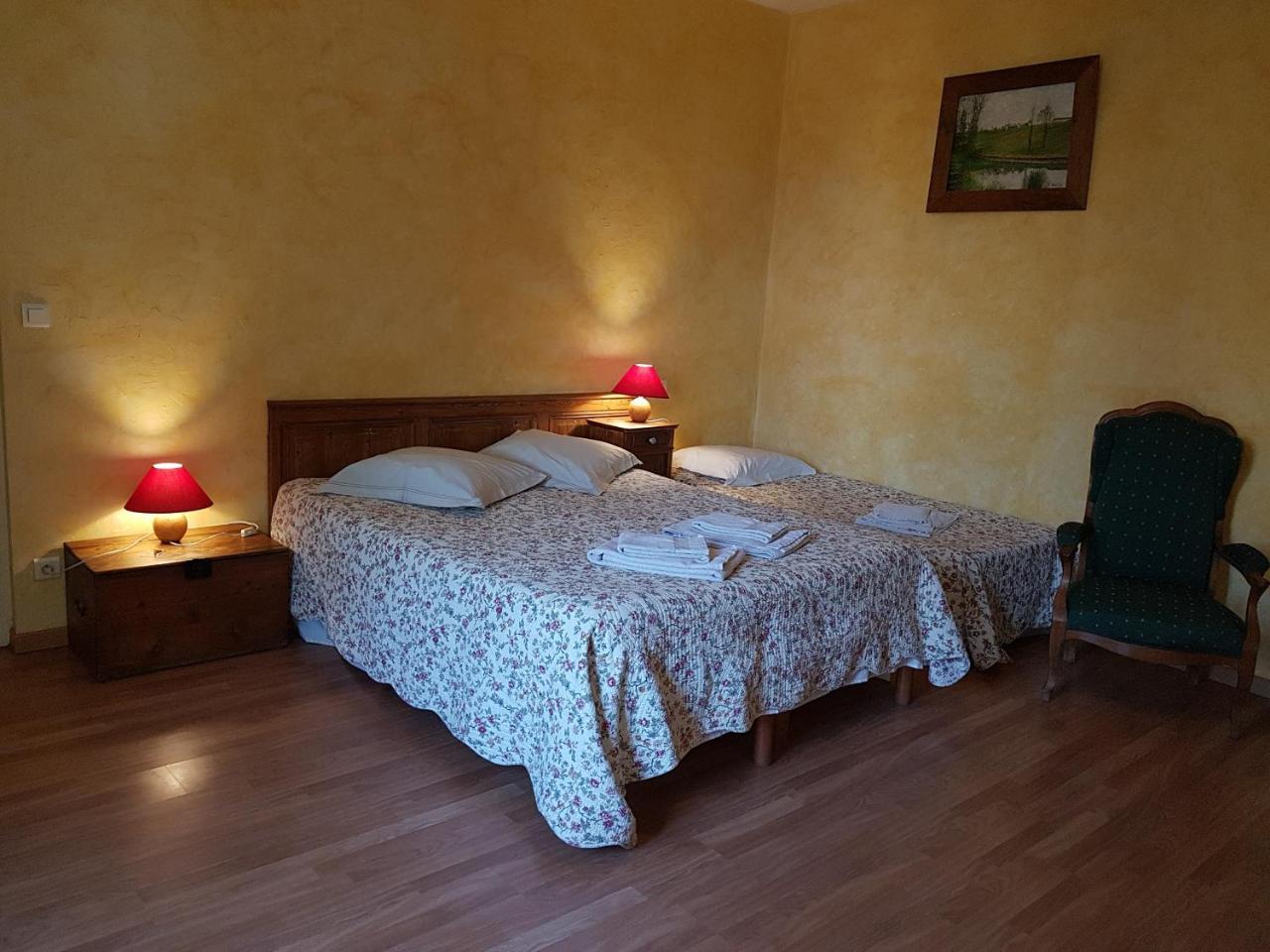 Golf De Teynac Bed & Breakfast Beychac-et-Caillau ภายนอก รูปภาพ