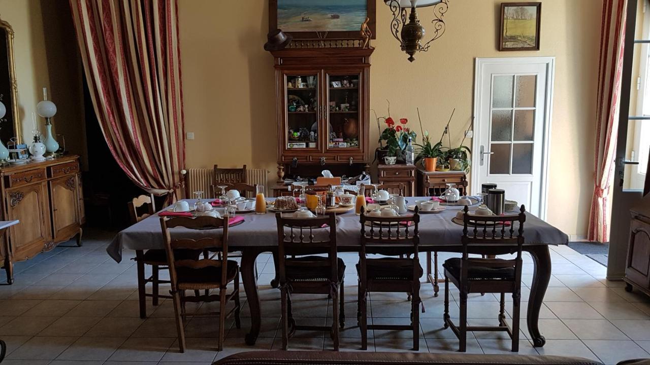 Golf De Teynac Bed & Breakfast Beychac-et-Caillau ภายนอก รูปภาพ